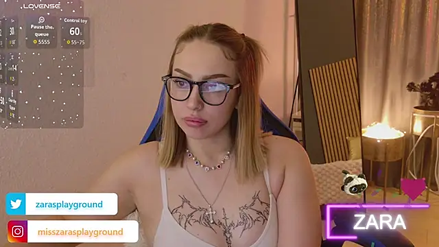 XXX chat uživo modela ZarasPlayground