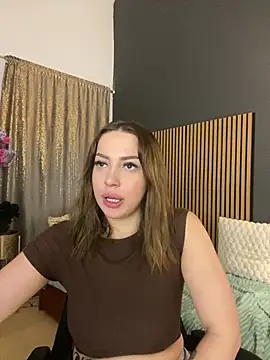 ZarasPlayground Adlı Modelin Canlı XXX Sohbeti