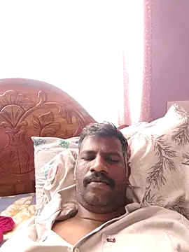 Paramkeerthi webkamerás műsora