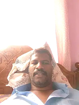 Paramkeerthiのウェブカメラショー