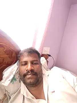 Paramkeerthi webkamerás műsora