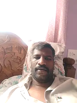 Paramkeerthi 在線直播表演