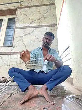 Paramkeerthi 网络视讯表演