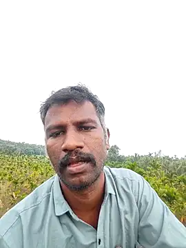 Paramkeerthiのウェブカメラショー