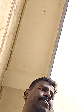 Paramkeerthiのウェブカメラショー