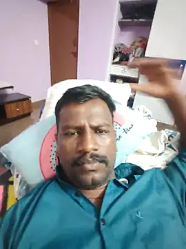 Paramkeerthiのウェブカメラショー