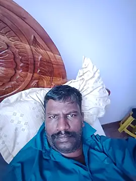 Show modela Paramkeerthi na web-kameri