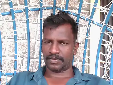 Show de webcam de Paramkeerthi
