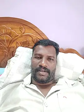 Show de Paramkeerthi na webcam