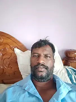 Paramkeerthiのウェブカメラショー