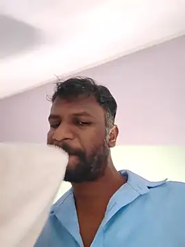 Pertunjukan Kamera Web Paramkeerthi