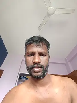 הופעת וובקאם של Paramkeerthi