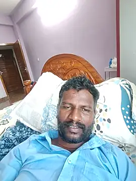 Paramkeerthiのウェブカメラショー