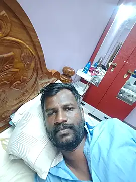 Show de Paramkeerthi na webcam