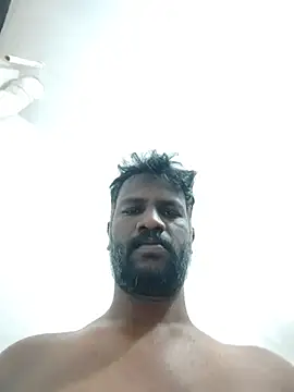 Paramkeerthi Adlı Modelin Web Kamerası Şovu