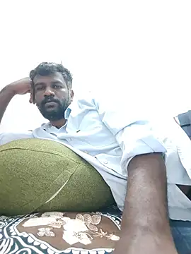 Paramkeerthi Show in webcam