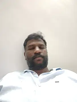 Paramkeerthin Webbikameraesitys