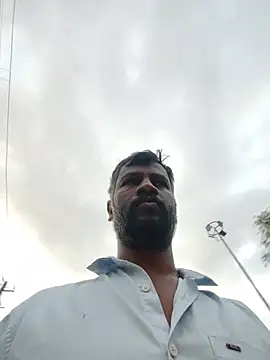 Paramkeerthiのウェブカメラショー