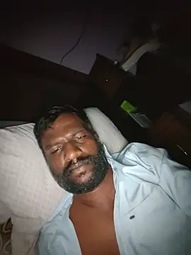 Paramkeerthi Pertunjukan Webcam