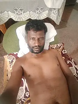 Show de Paramkeerthi na webcam