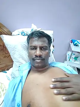 Show modela Paramkeerthi na web-kameri