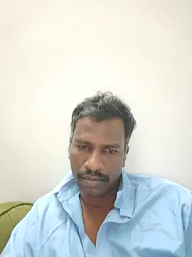 הופעת וובקאם של Paramkeerthi