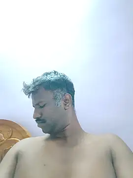 عرض كام Paramkeerthi
