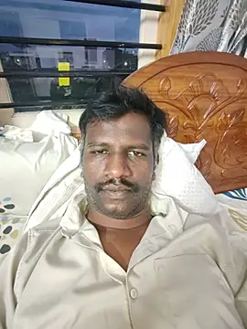 Paramkeerthiのウェブカメラショー