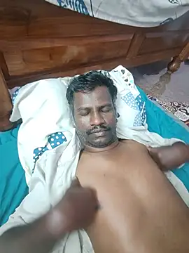 Paramkeerthiのウ ェブカメラショー