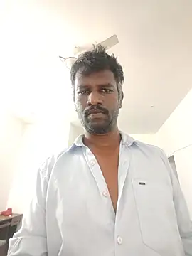 Show de Paramkeerthi na webcam