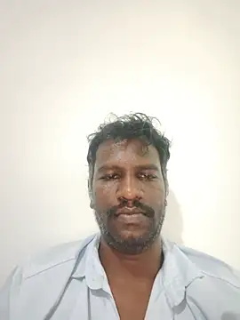 Paramkeerthi Adlı Modelin Web Kamerası Şovu