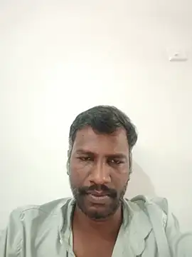 Show modela Paramkeerthi na web-kameri