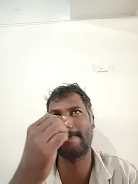 Show webcam de Paramkeerthi