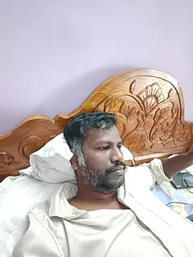 Paramkeerthi 在線直播表演