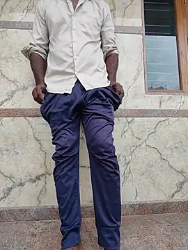 عرض كام Paramkeerthi