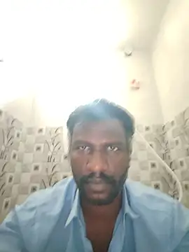 Show de Paramkeerthi na webcam