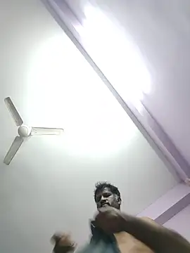 Pertunjukan Kamera Web Paramkeerthi