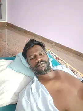 عرض كام Paramkeerthi