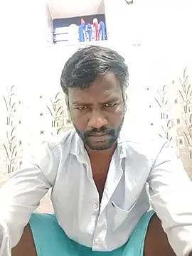 Show de Paramkeerthi na webcam