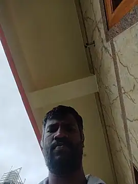 Show modela Paramkeerthi na web-kameri