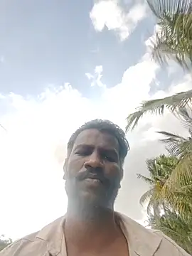 Show modela Paramkeerthi na web-kameri