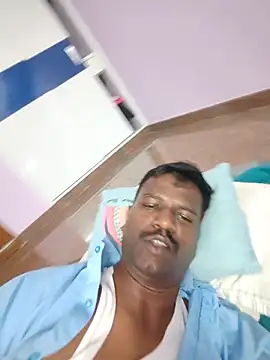 Show de Paramkeerthi na webcam