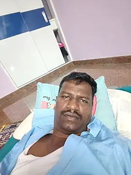 Paramkeerthin Webbikameraesitys