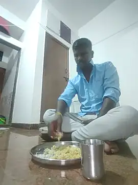 Paramkeerthi 在線直播表演