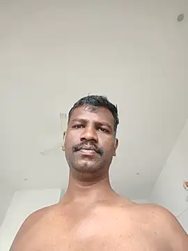 Show de Paramkeerthi na webcam