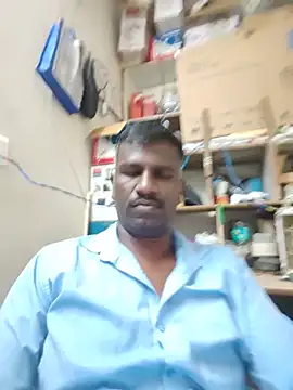 הופעת וובקאם של Paramkeerthi