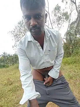 عرض كام Paramkeerthi