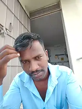 Paramkeerthin Webbikameraesitys