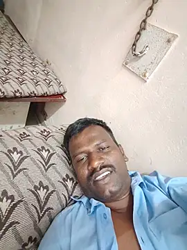 Paramkeerthin Webbikameraesitys