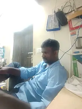 Paramkeerthiのウェブカメラショー